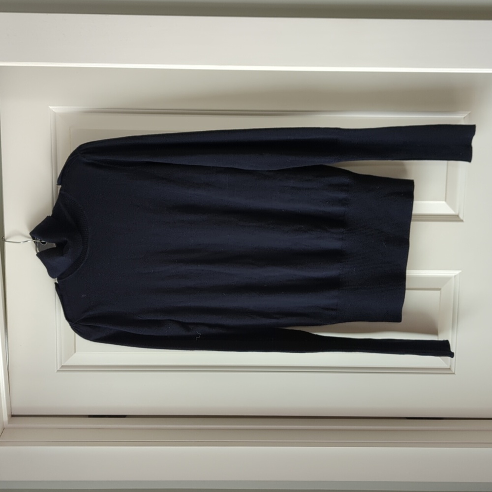 Club Monoco Sweater
